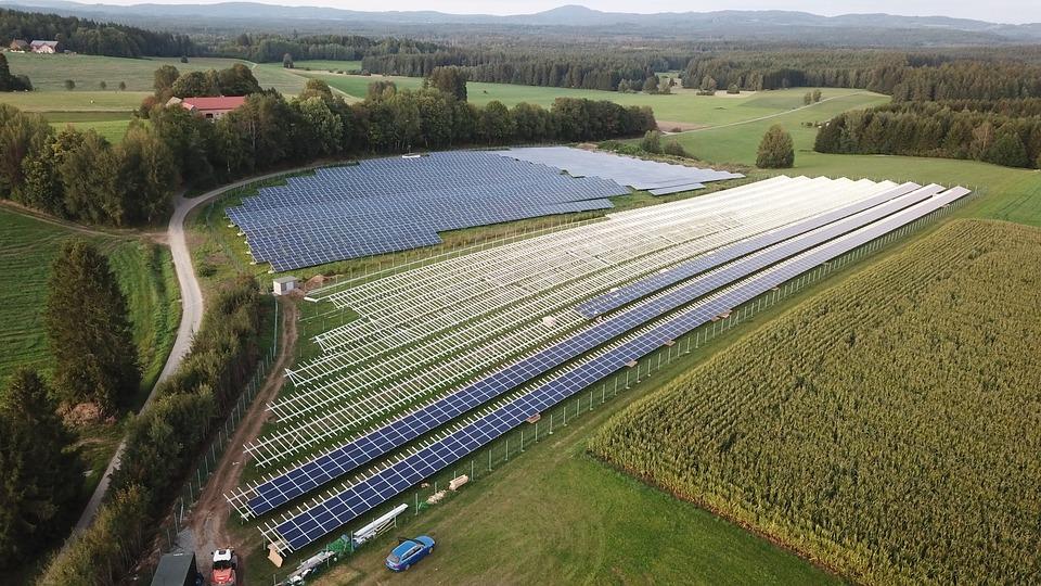Fotovoltaico Plug and Play: Come funziona, quanto costa e quali vantaggi ha